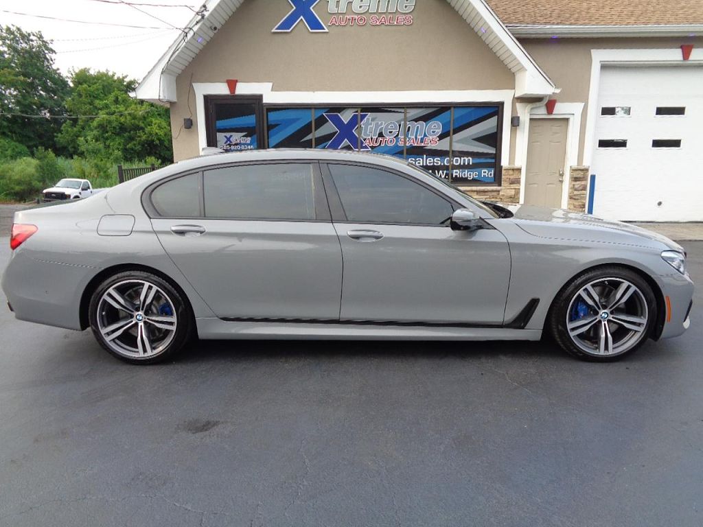 2018 BMW 7 Series 750i