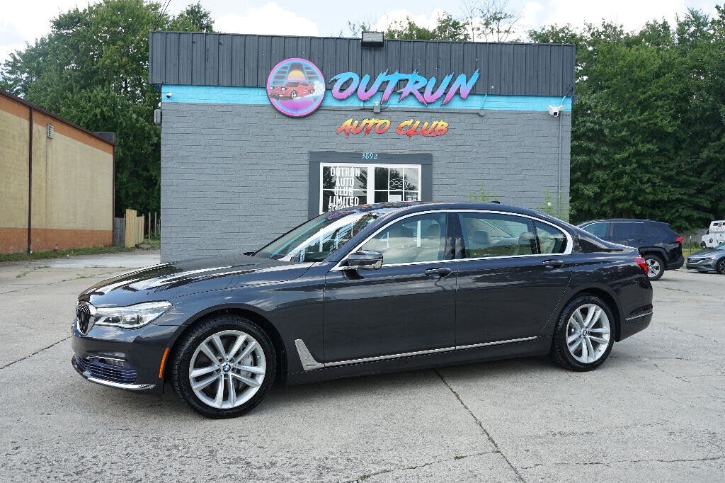 2016 BMW 7 Series 750i xDrive