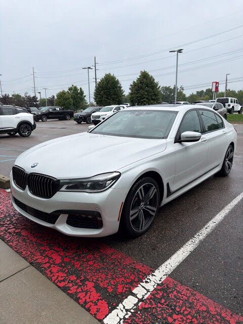 2017 BMW 7 Series xDrive