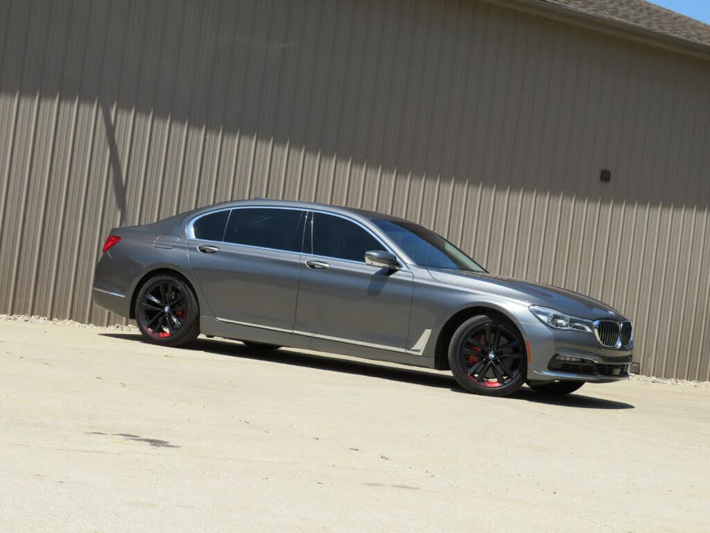 2017 BMW 7 Series xDrive