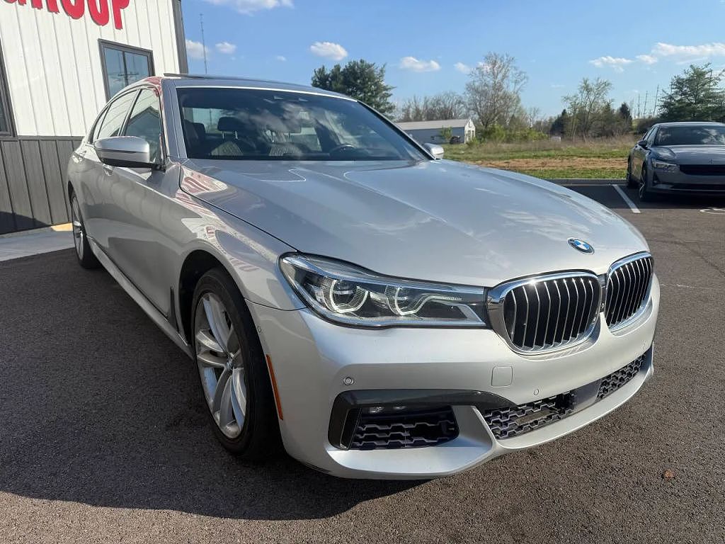 2017 BMW 7 Series xDrive