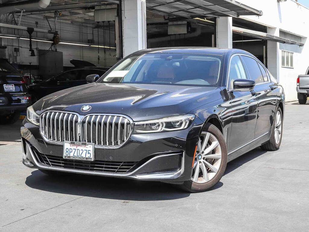 2020 BMW 7 Series 740i