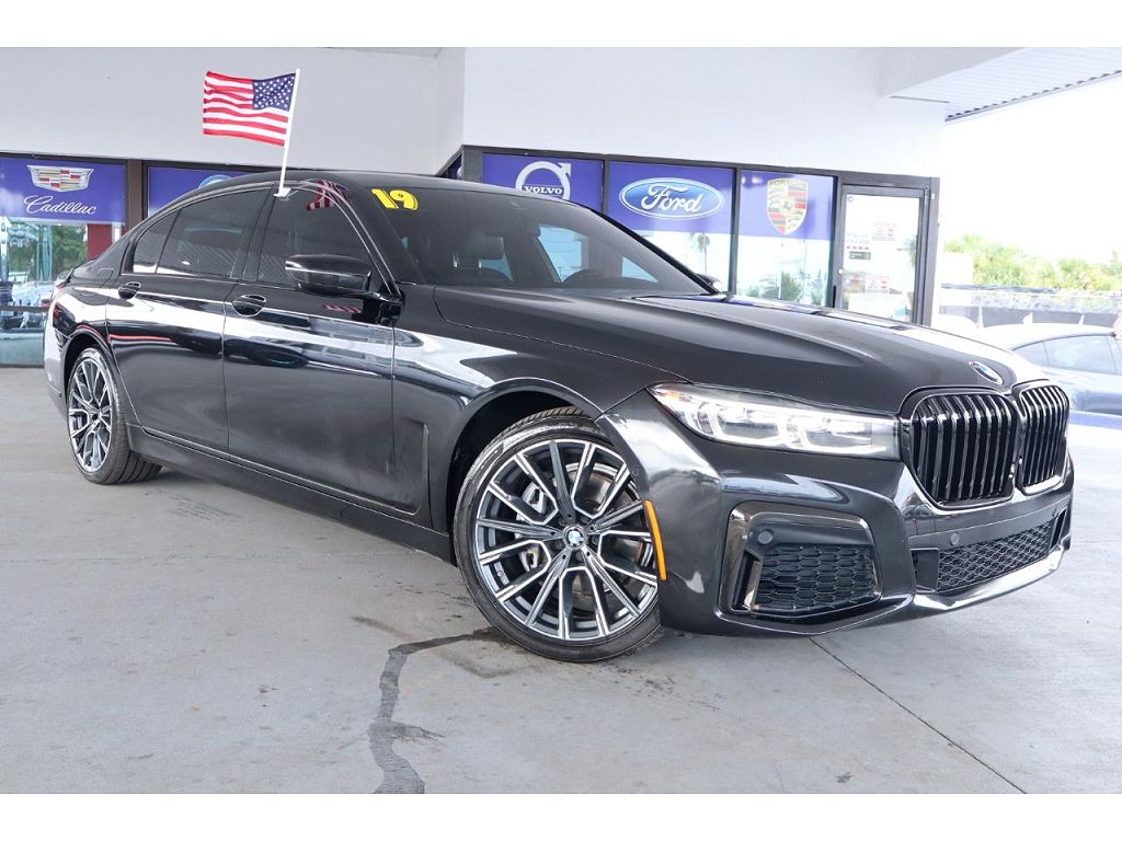 2020 BMW 7 Series 740i