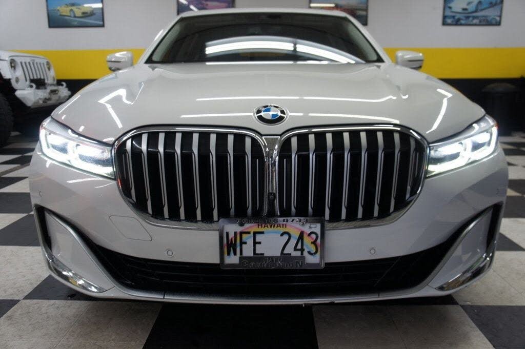 2022 BMW 7 Series 740i