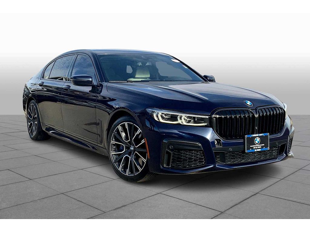 2022 BMW 7 Series 740i