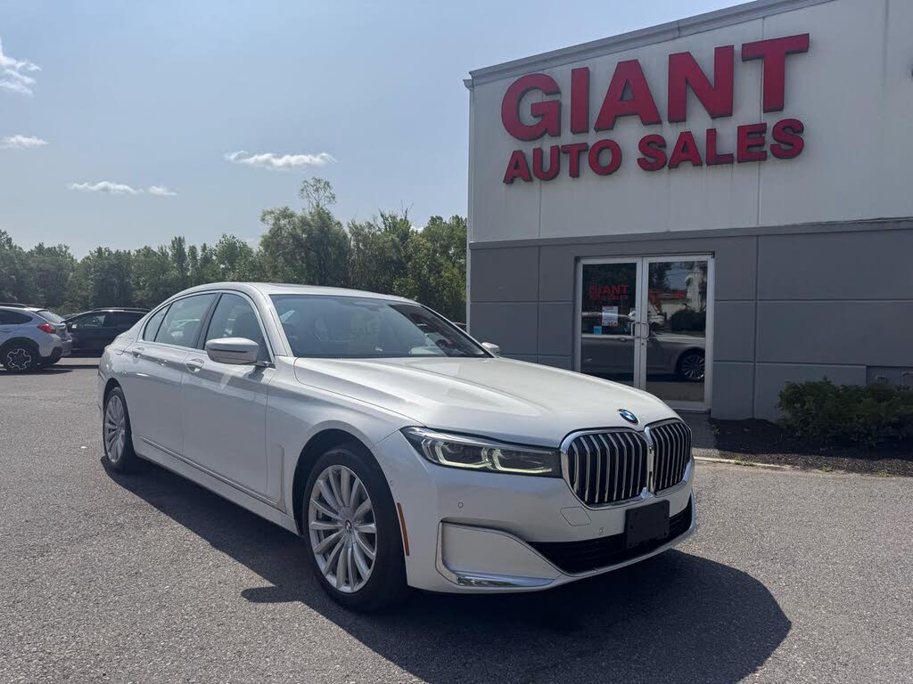 2022 BMW 7 Series 740i xDrive