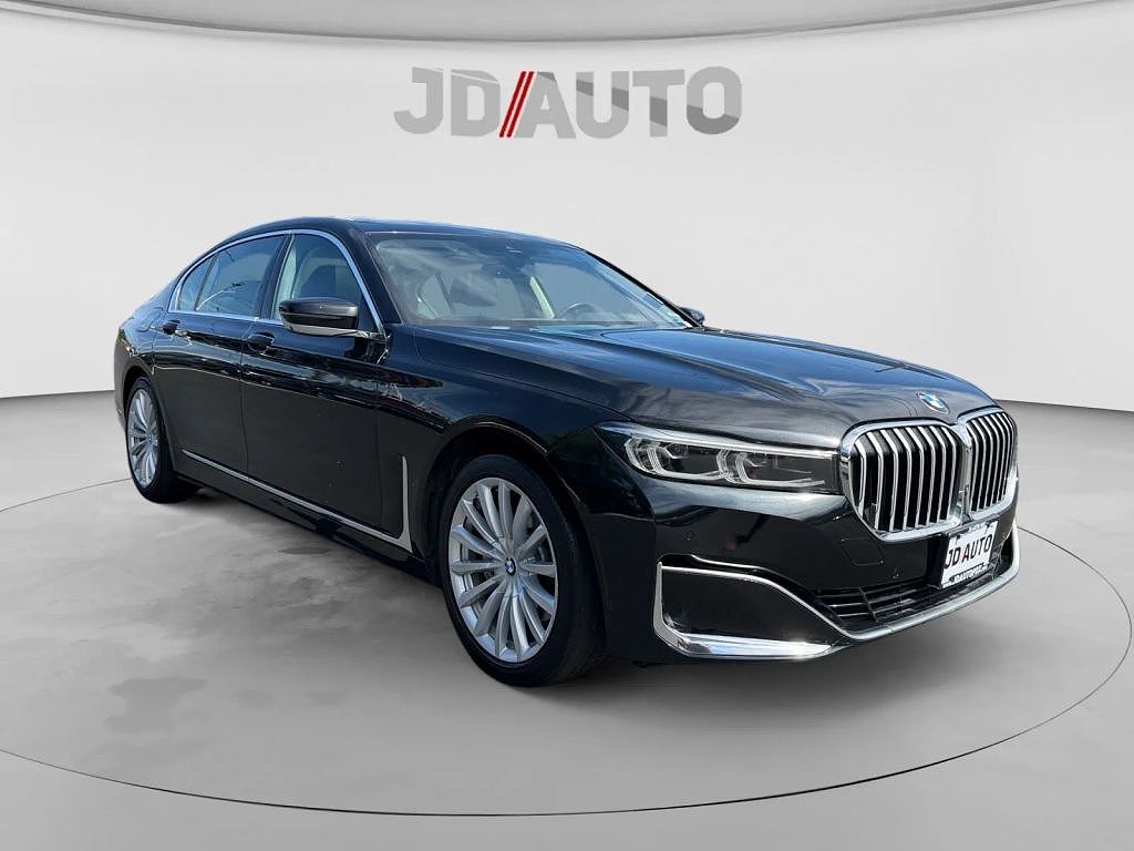 2022 BMW 7 Series 740i xDrive