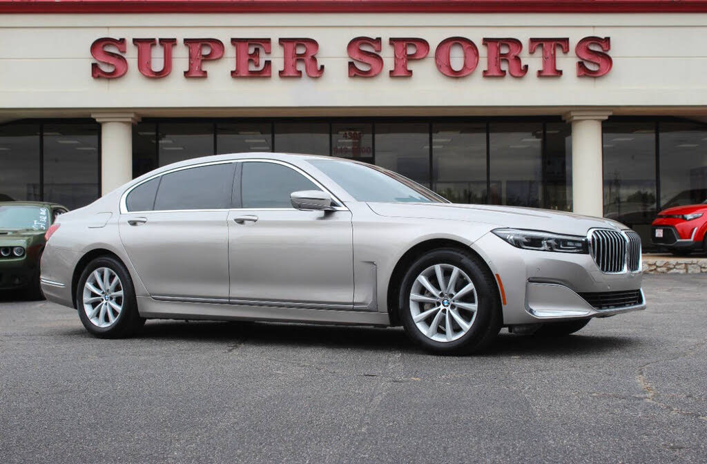 2022 BMW 7 Series 740i xDrive
