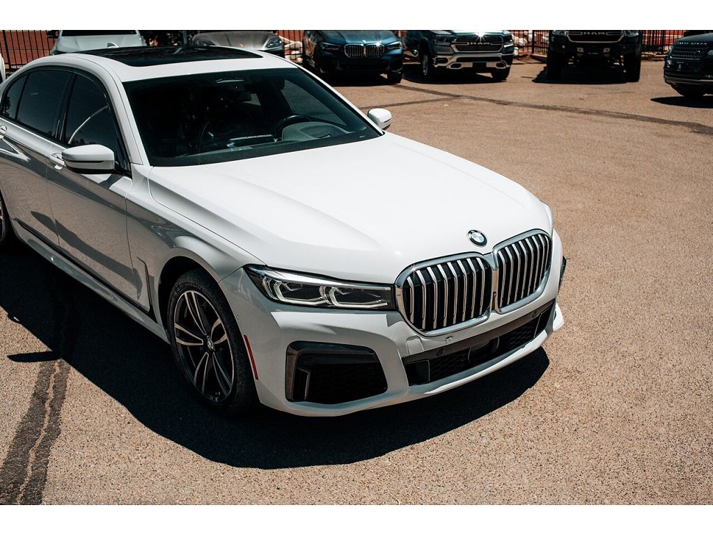 2022 BMW 7 Series 750i xDrive