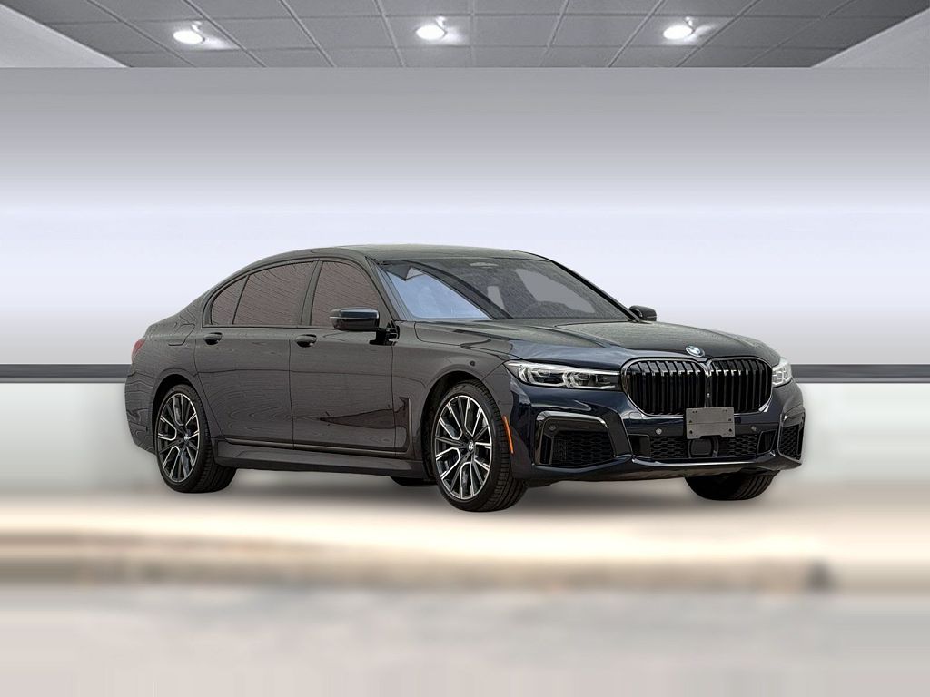 2022 BMW 7 Series M760i xDrive