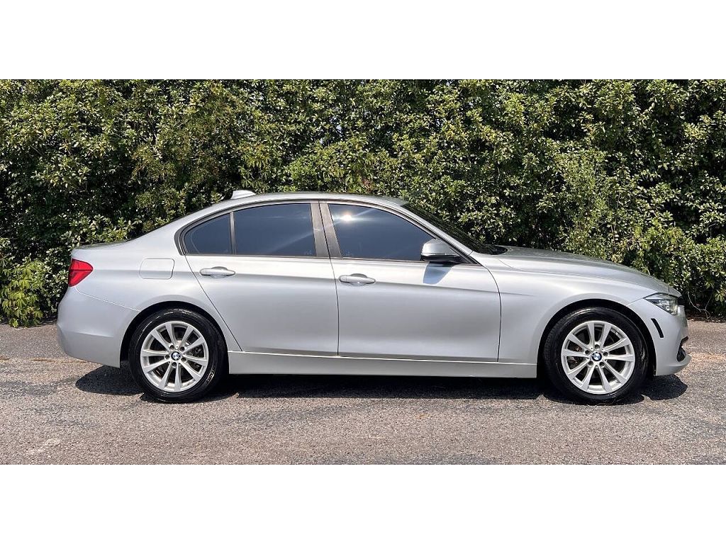 2018 BMW 3 Series 320i xDrive