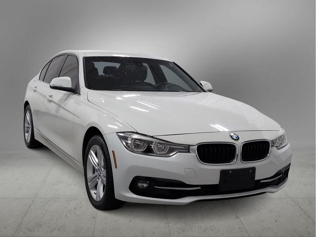 2018 BMW 330i xDrive