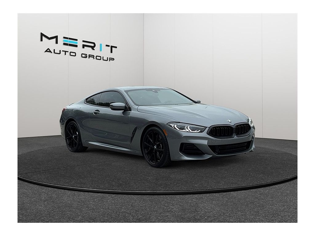 2024 BMW 8 Series 840i