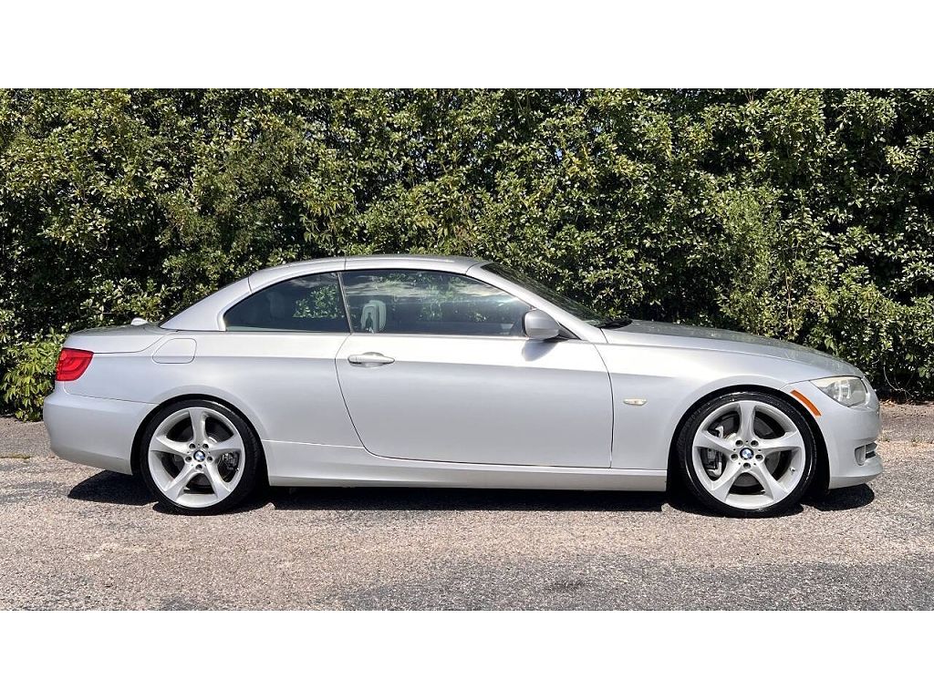 2011 BMW 3 Series 335i