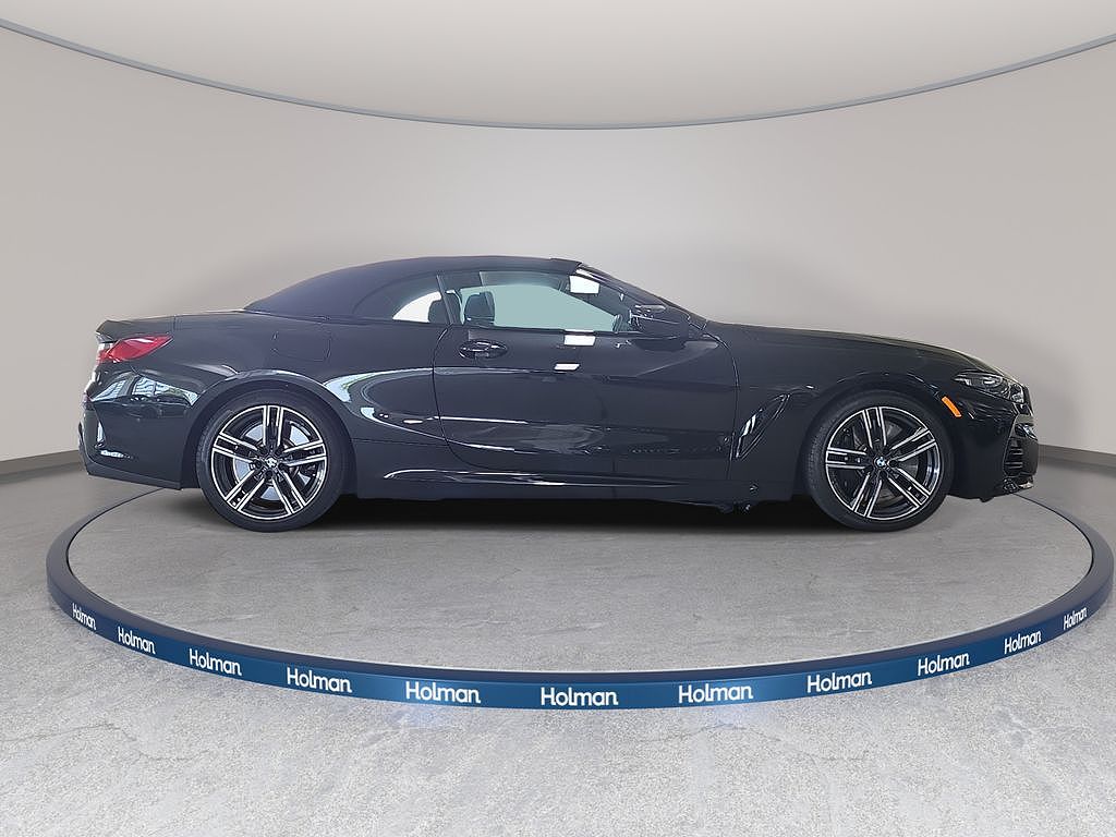 2026 BMW 8 Series 840i