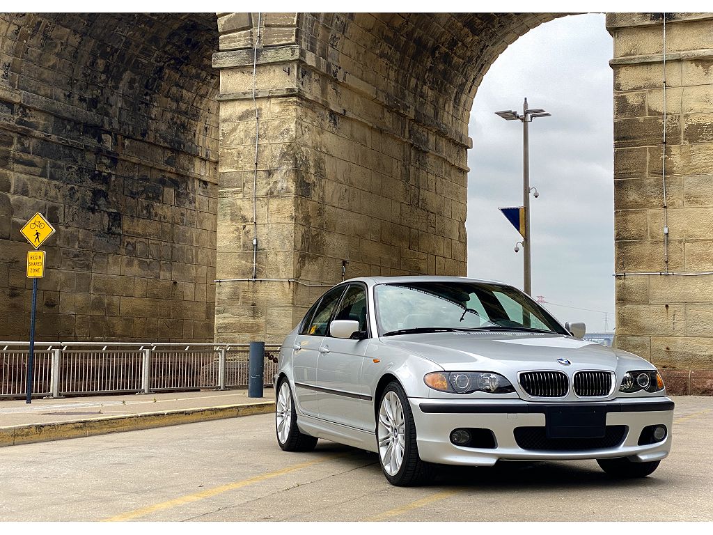 2004 BMW 3 Series 330i