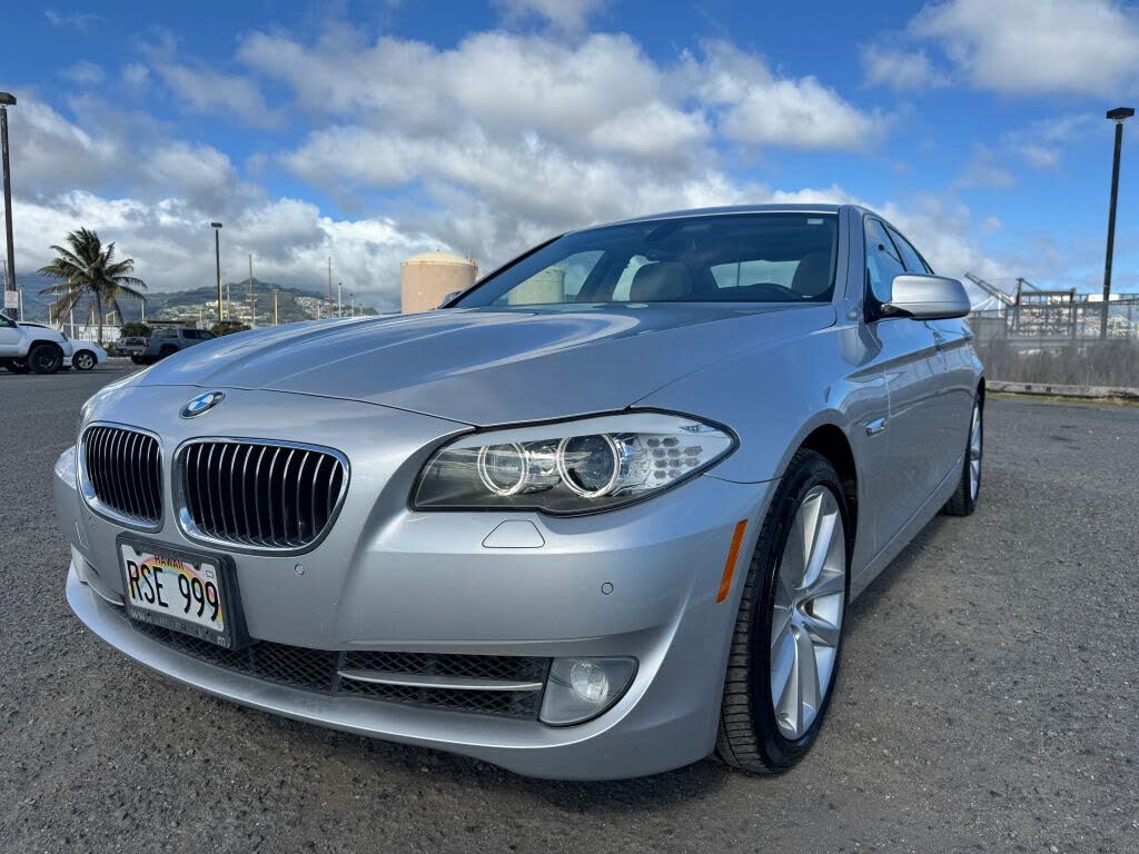 2011 BMW 5 Series 535i