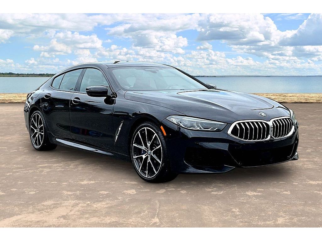 2021 BMW 8 Series 840i