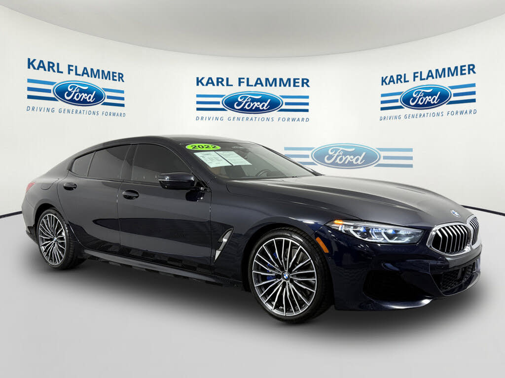 2022 BMW 8 Series 840i