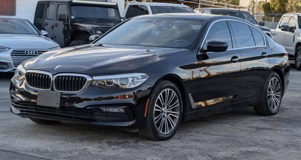 2018 BMW 5 Series 530i