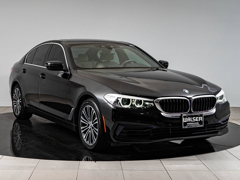 2019 BMW 5 Series 540i