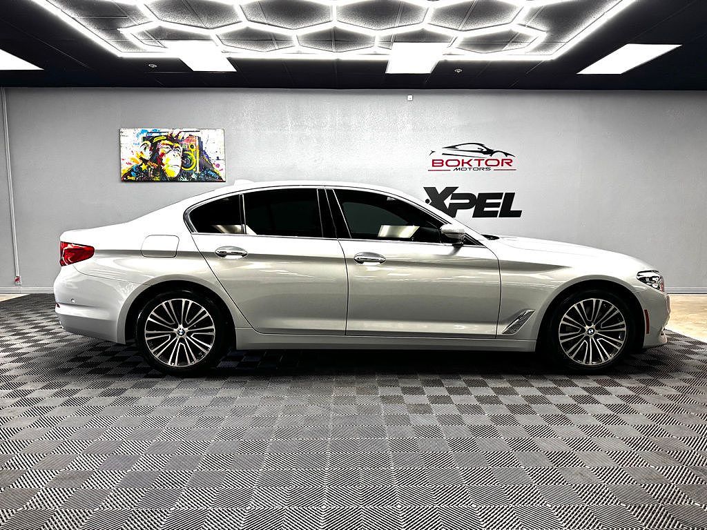 2018 BMW 5 Series 540i xDrive