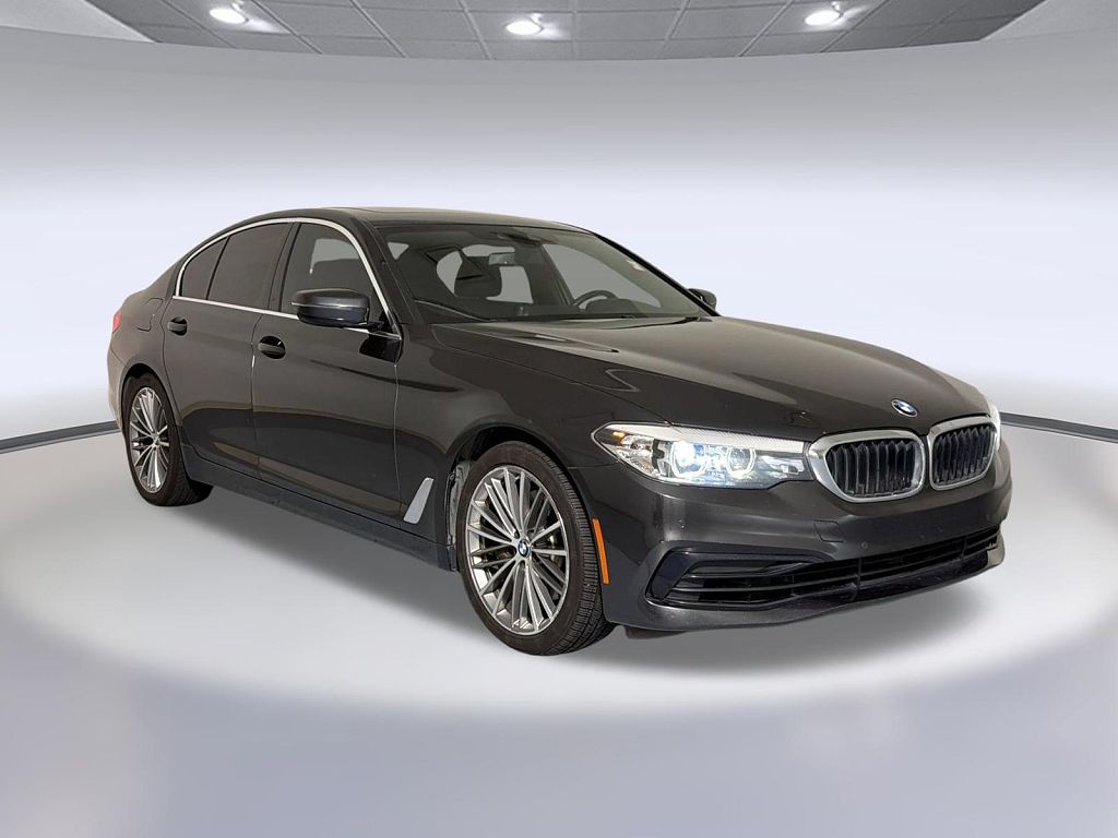 2020 BMW 540i 540i