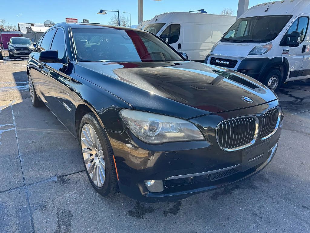 2012 BMW 7 Series LWB xDrive