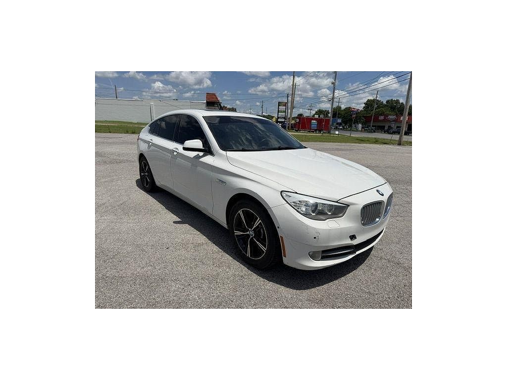 2012 BMW 5 Series 550i