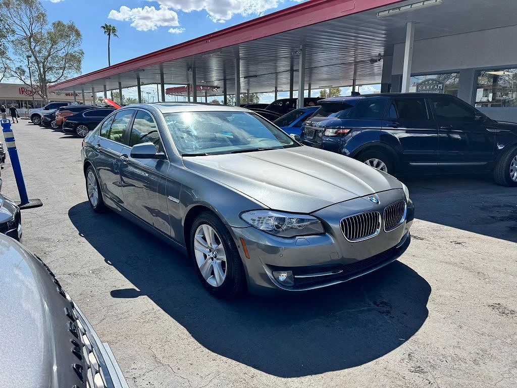 2013 BMW 5 Series 528i