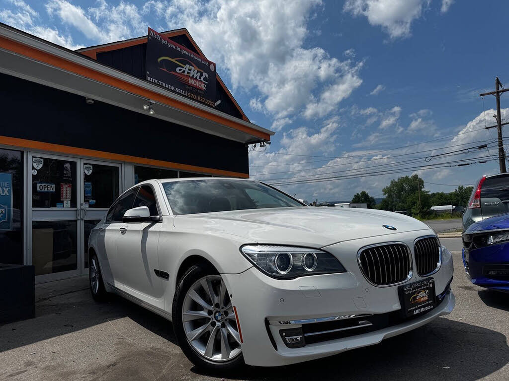 2013 BMW 7 Series 740i