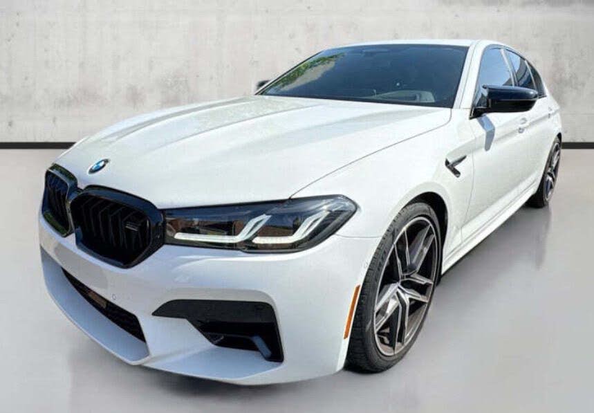 2023 BMW M5