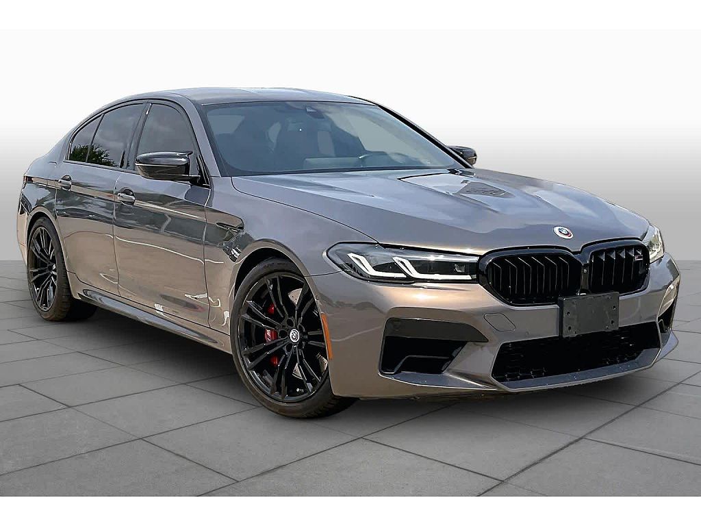2023 BMW M5
