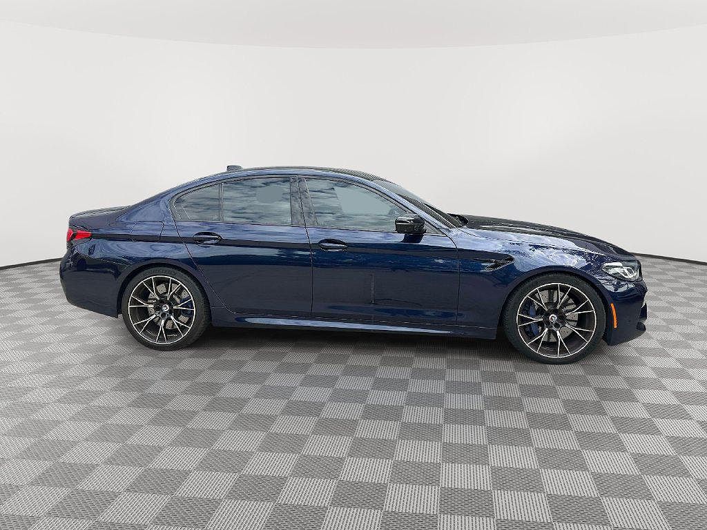 2023 BMW M5