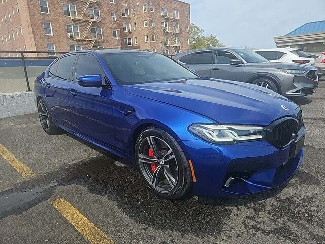 2022 BMW M5