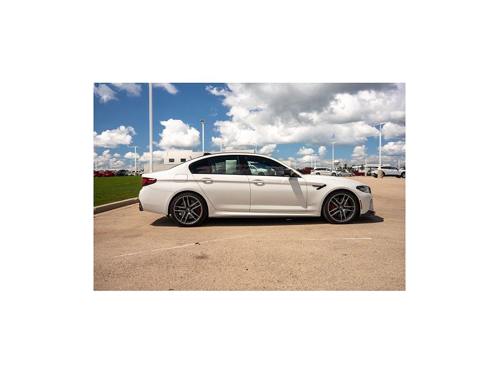 2021 BMW M5