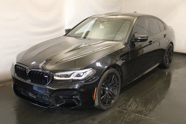 2022 BMW M5