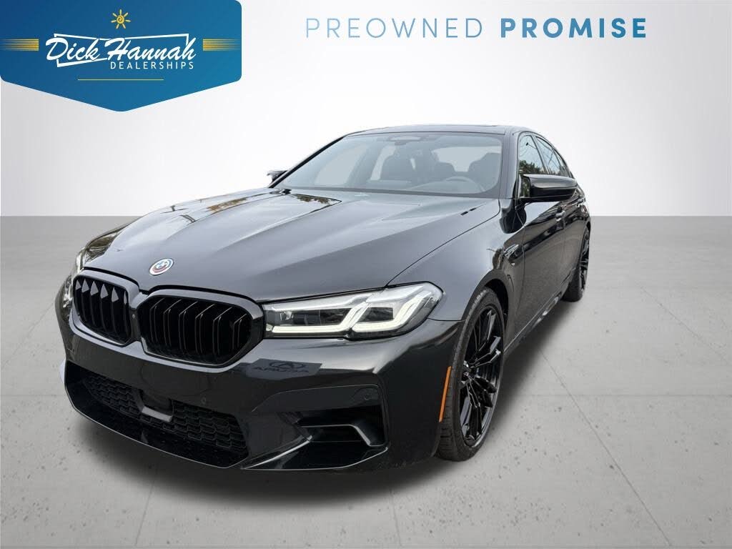 2022 BMW M5