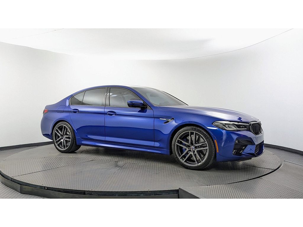 2023 BMW M5