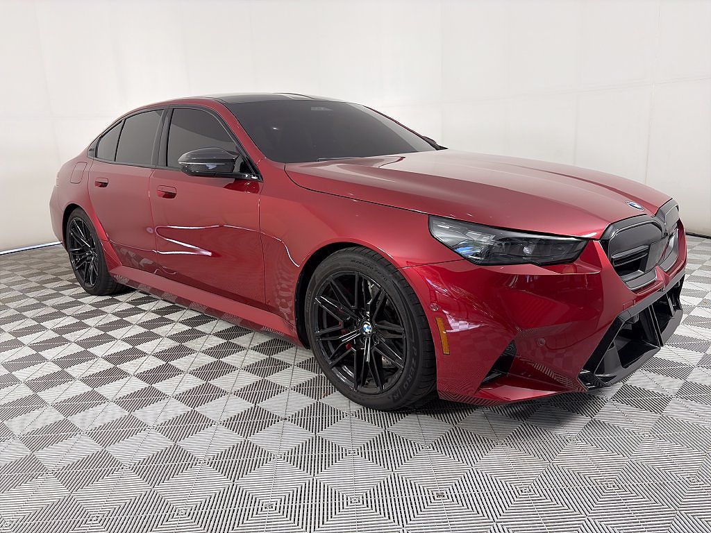 2025 BMW M5