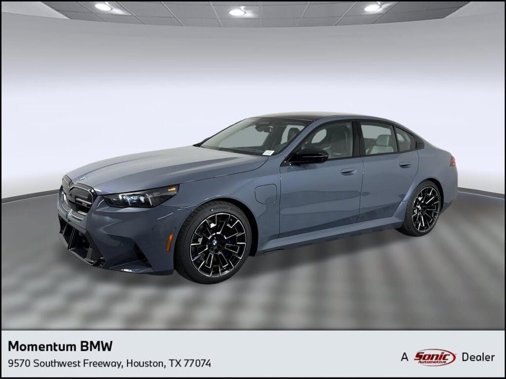 2027 BMW M5