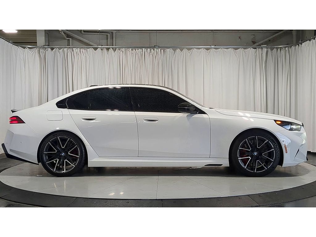 2026 BMW M5