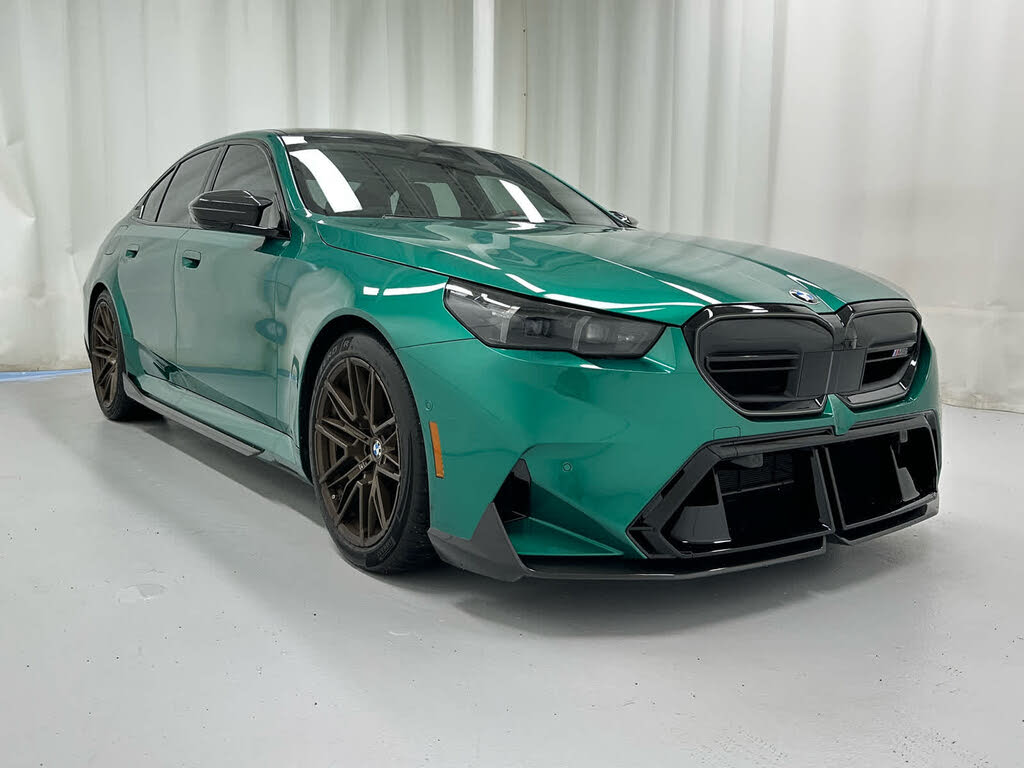 2025 BMW M5