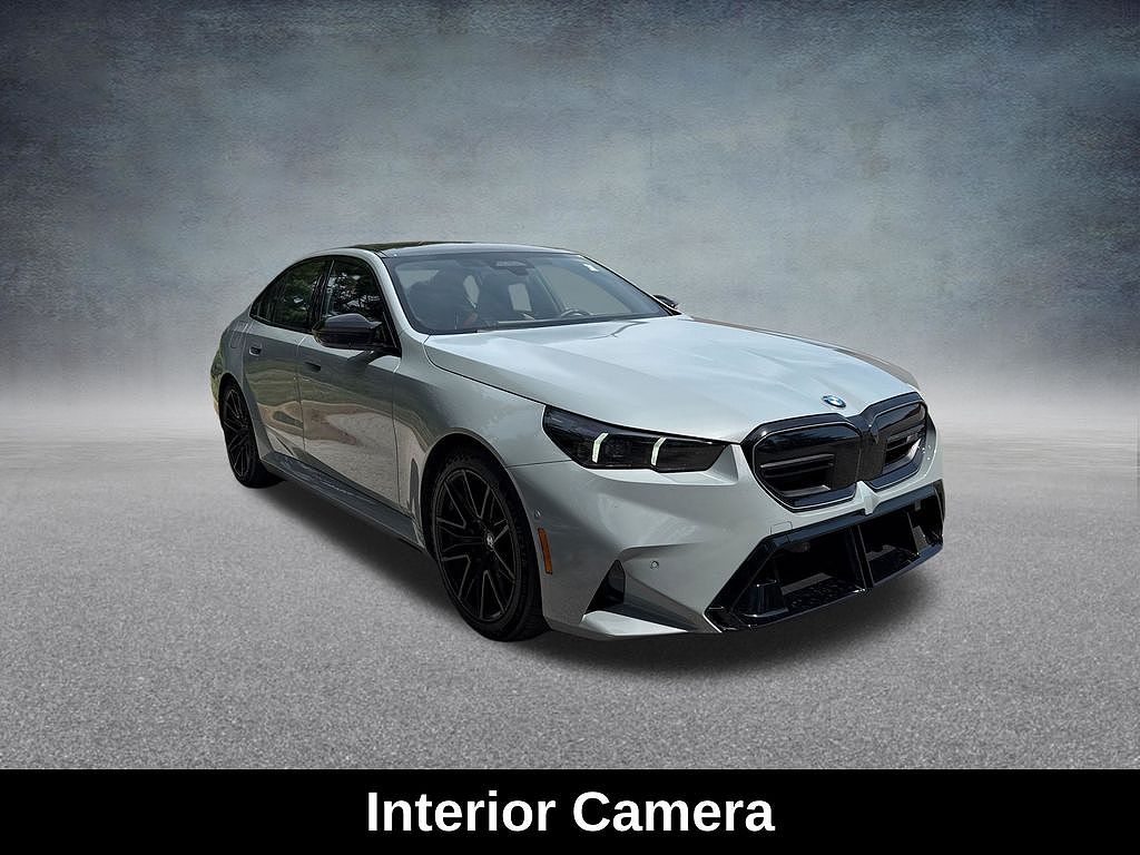 2025 BMW M5