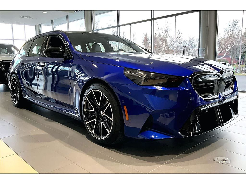 2025 BMW M5 Touring