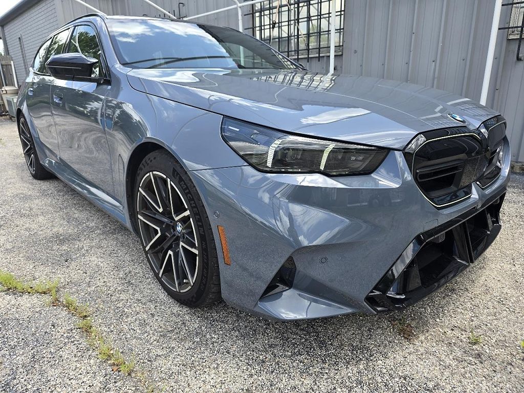 2025 BMW M5 Touring