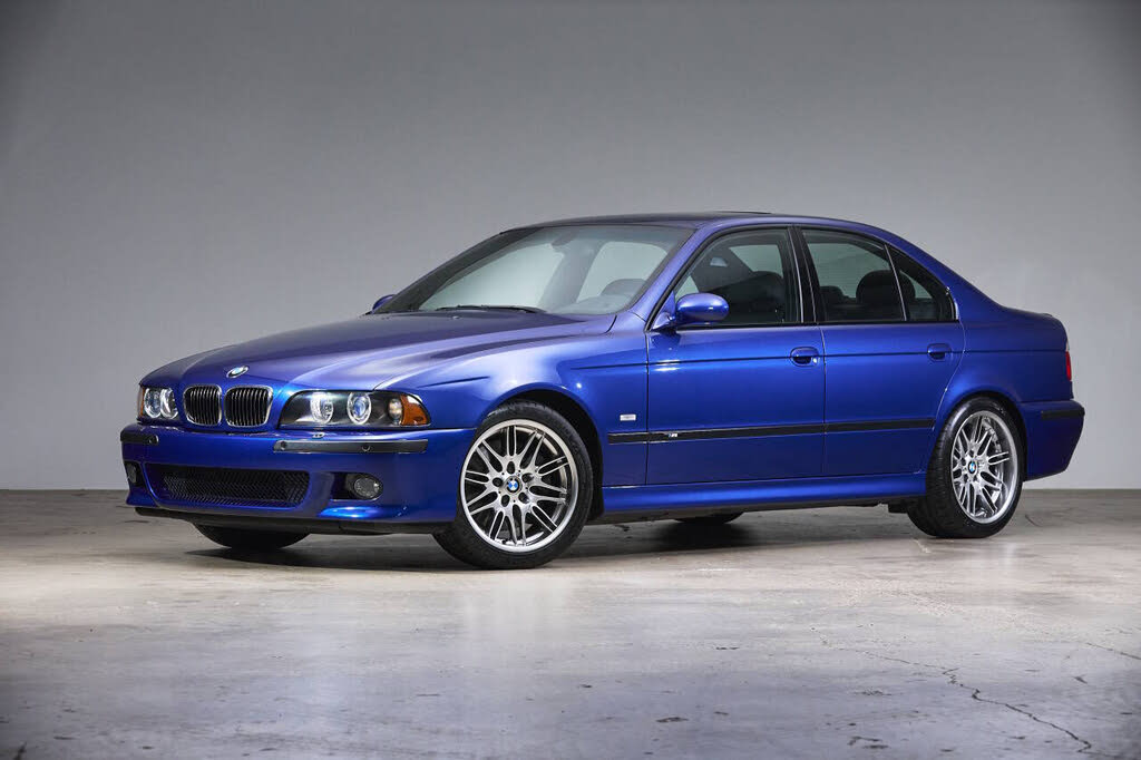 2002 BMW M5
