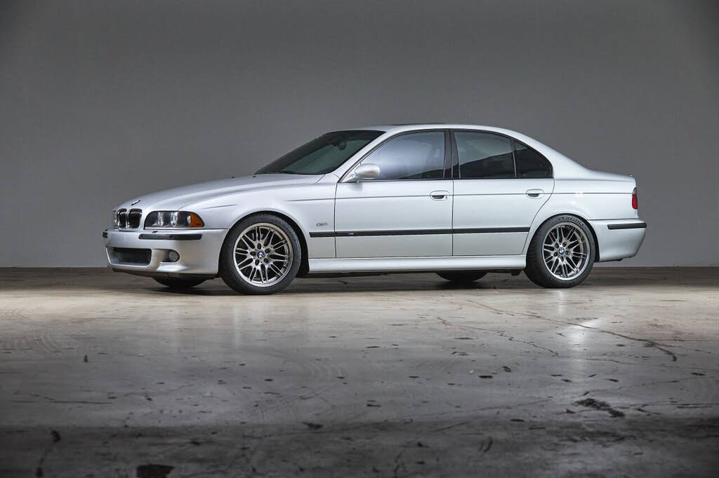 2003 BMW M5