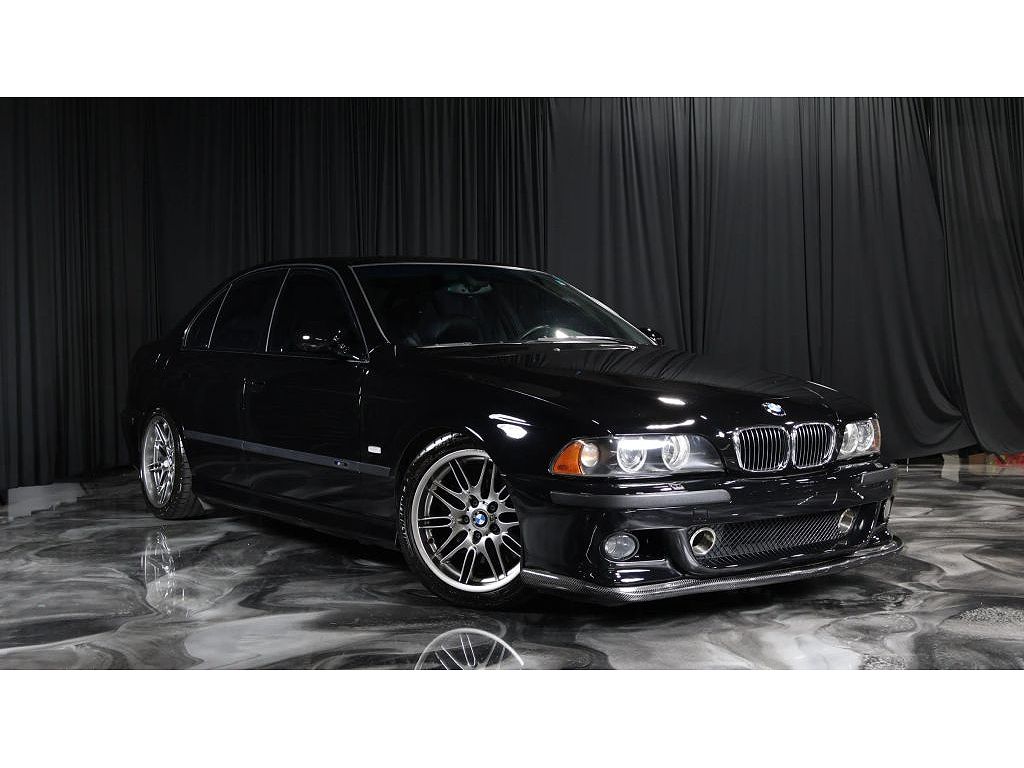 2002 BMW M5