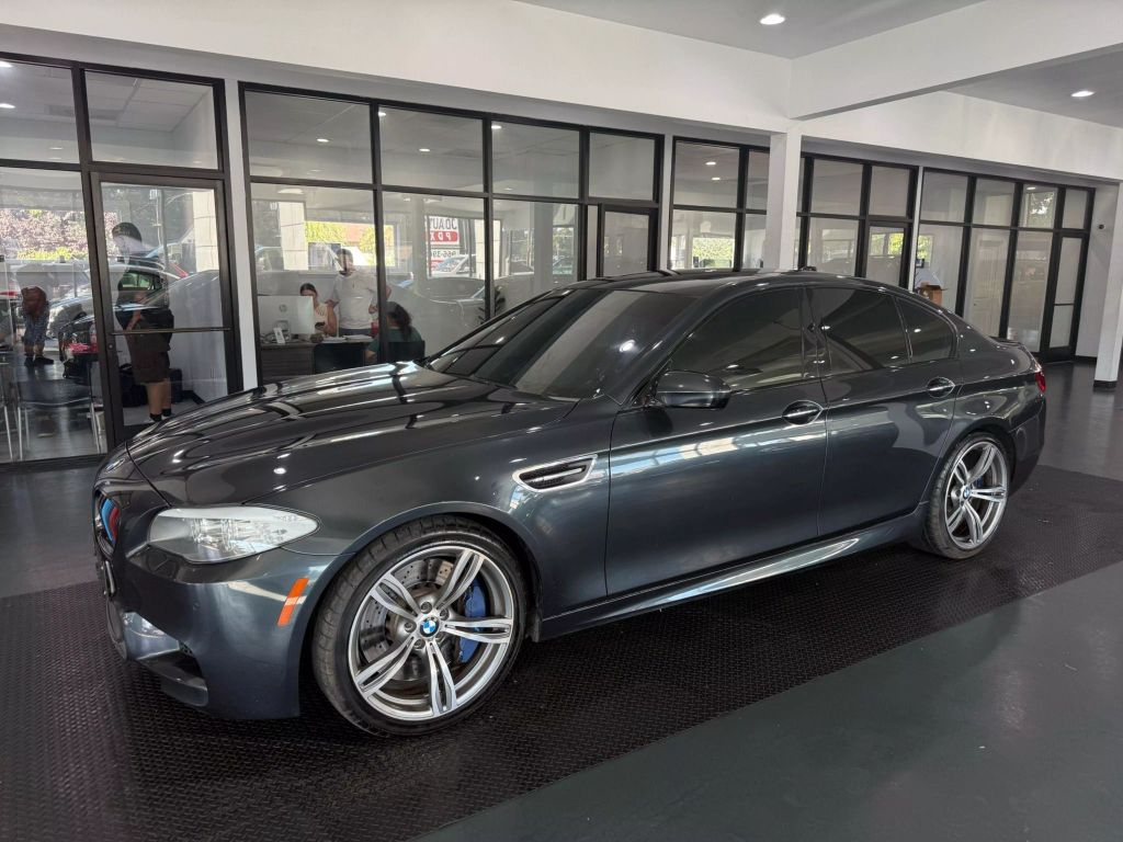2013 BMW M5